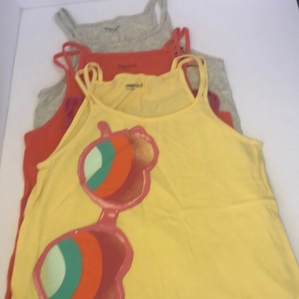Bundle of 4 GAPKids Girls Tank Tops‎ Size 12